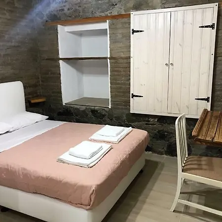 To Konatzi Tis Maroulas Kyperounda