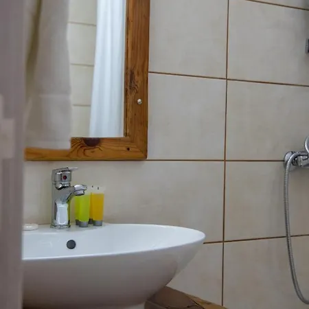 To Konatzi Tis Maroulas Kyperounda